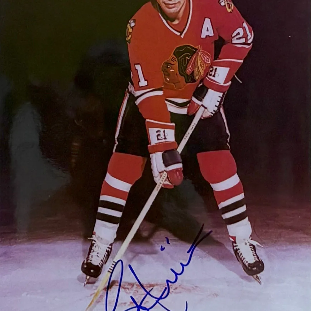 Stan Mikita Hand Signed & Framed Chicago Blackhawks 8x10 Hockey Photo
